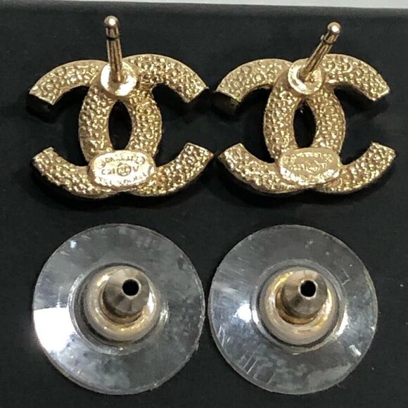 CHANEL CC Logos Rhinestone Stud Earrings Gold Tone C21V Auth w/Box #2961 - Picture 8 of 10